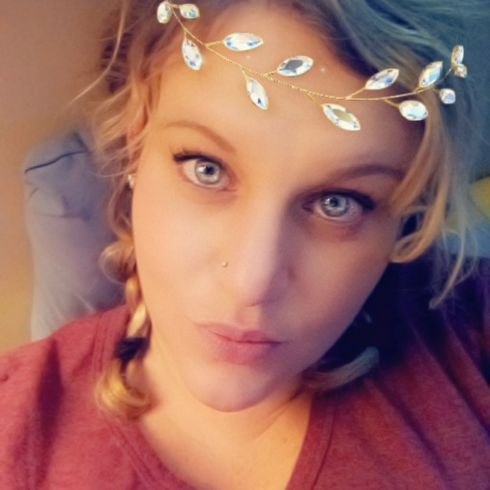 Meet your Posher, Mariessa